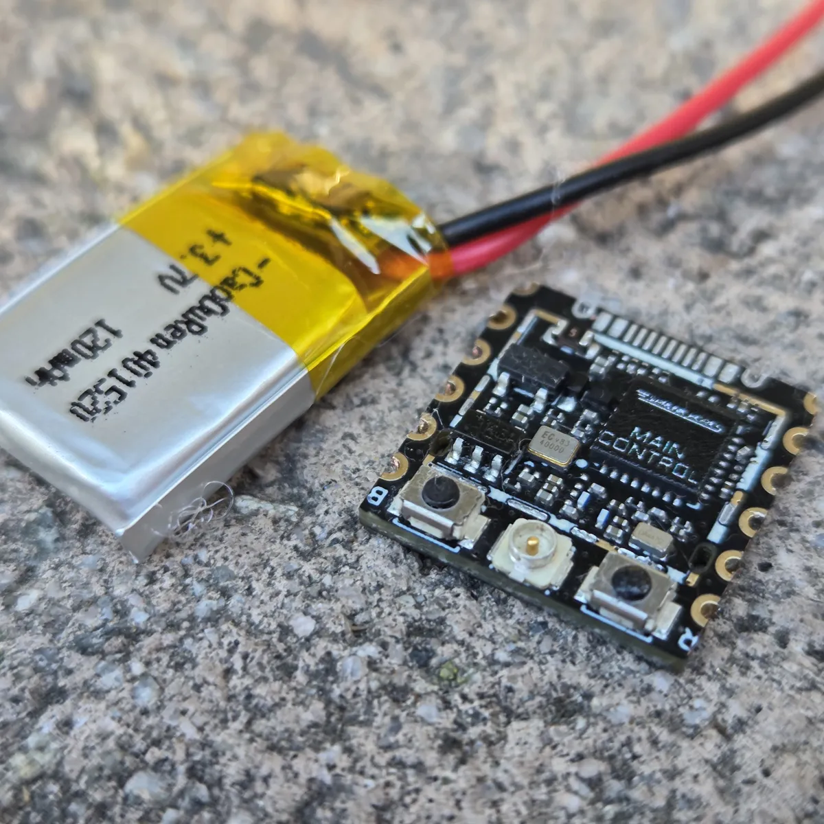 Shrunk Works: controller underside